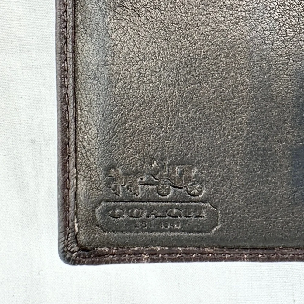 Coach vintage wallet